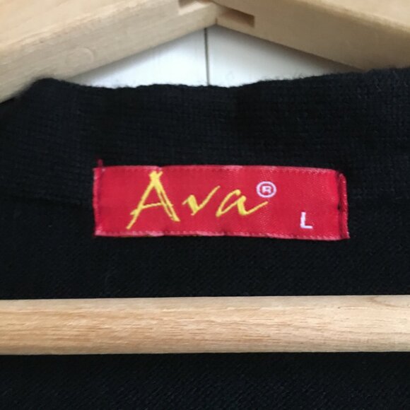 Ava Silver Stitched Red Carnation Festive Buttoned Knit Tunic Sweater - Picture 12 of 16